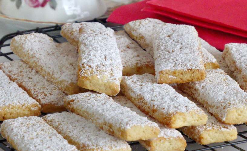 Biscotti senza latte e uova