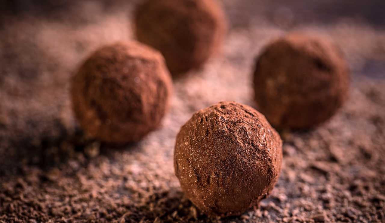 tartufi al cioccolato con formaggio 