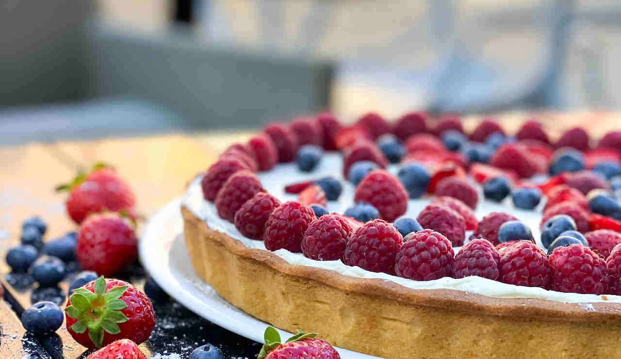 Ricetta crostata ai lamponi e cioccolato bianco