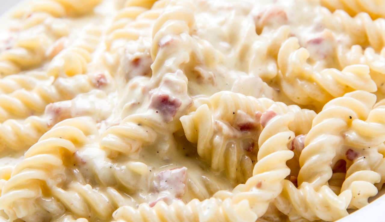 fusilli speck