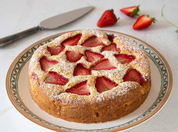 torta alle fragole, morbida