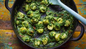 Pasta al pesto di spinaci