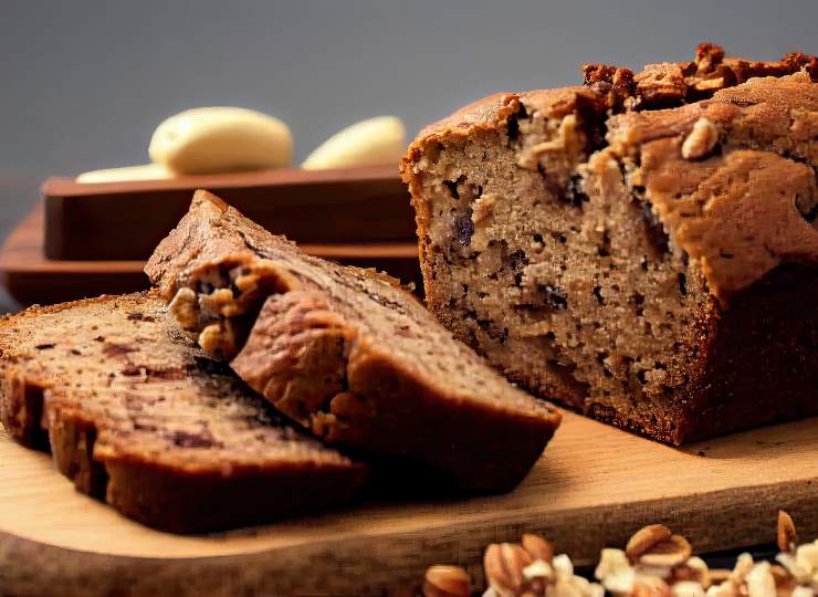 Banana bread al cocco cioccolato e frutta secca