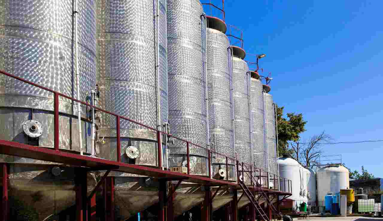 Cisterna di vino
