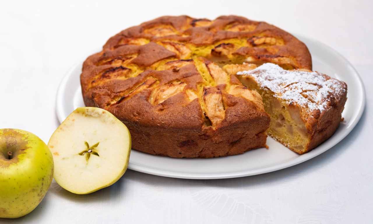 torta mele e yogurt ricetta