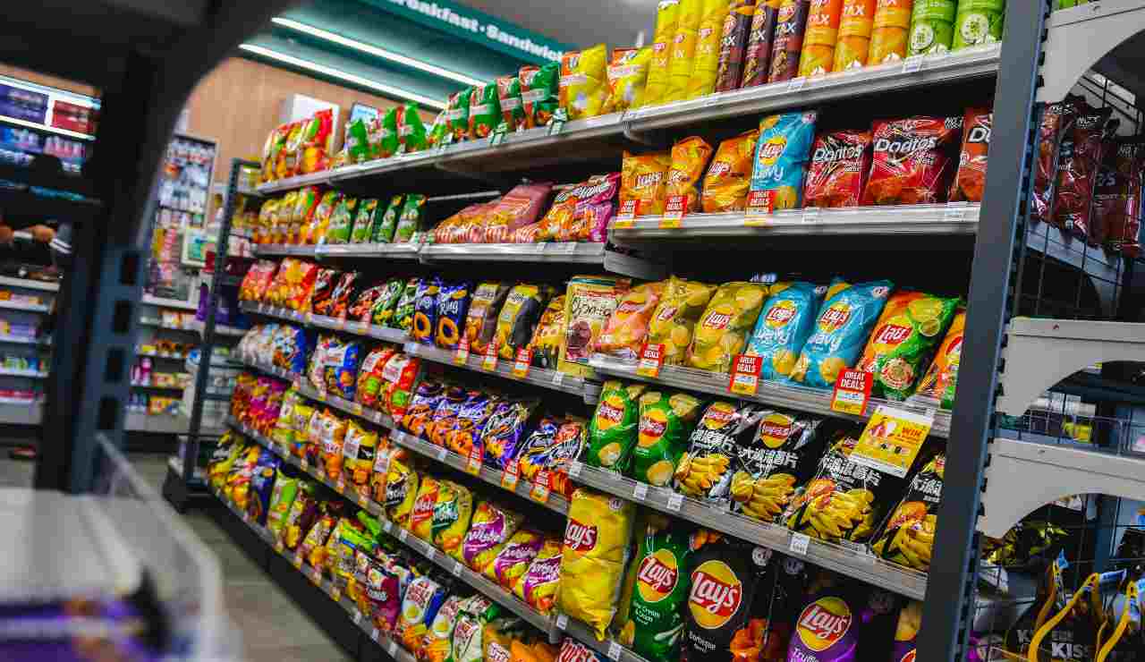 Alimenti snack ritiro richiamo vendita allarme 