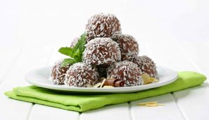 La ricetta dei tartufini cocco e cioccolata