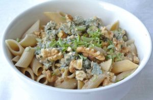 pasta con cavolfiore e noci ricetta