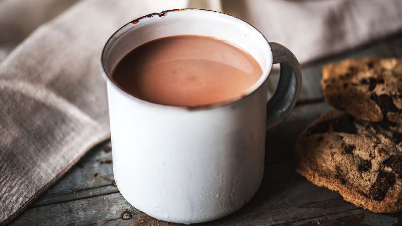 Hot chocolate, don’t deprive yourself just for the calories: try this light version |  it is delicious but very light – StreetFoodNews.it