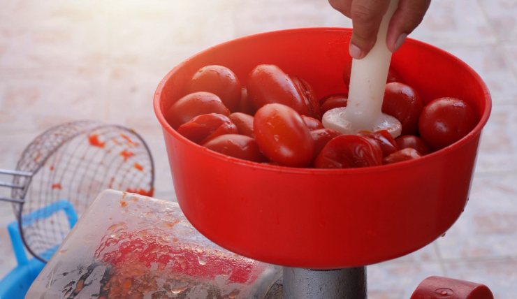 passata di pomodoro in casa come si fa