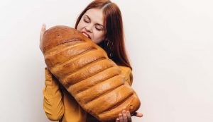 pane bianco effetti fame