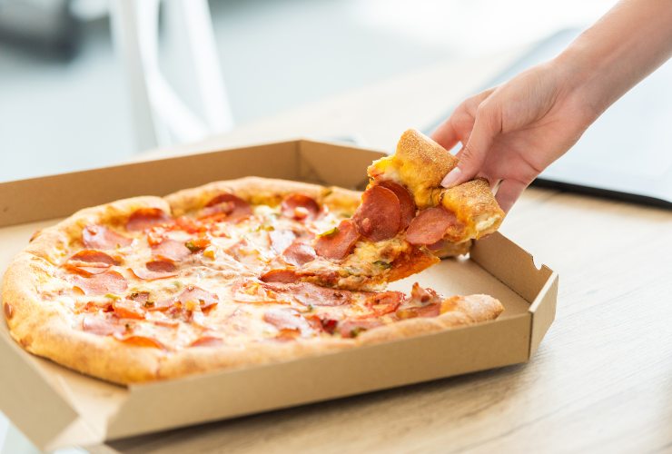 Che cosa comporta mangiare pizza tutti i giorni?