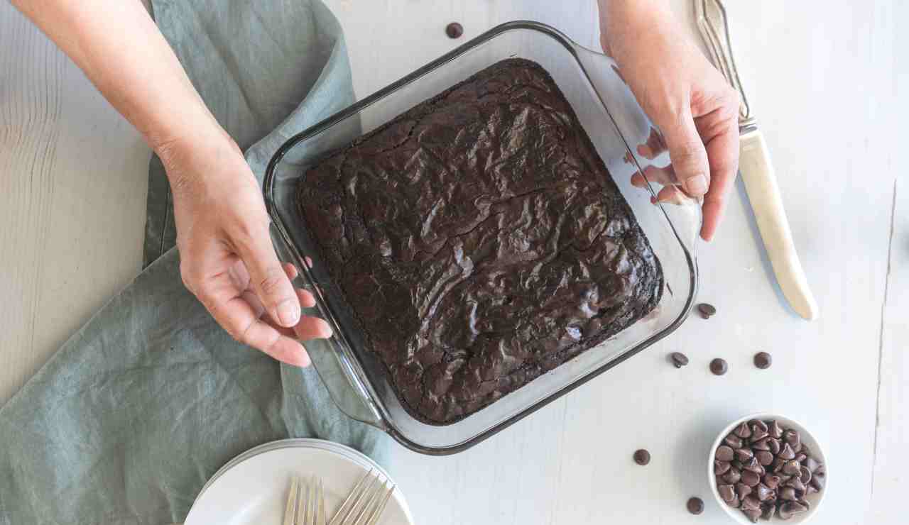 Torta nuvola proteica senza farina e lattosio 