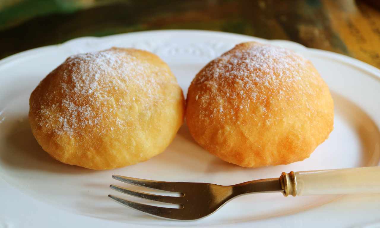 bomboloni alle mele