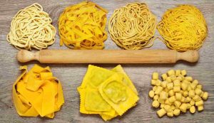 La tradizione della pasta fresca in Italia. Depositphotos