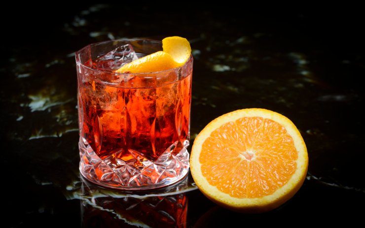 Negroni sbagliato con ghiaccio