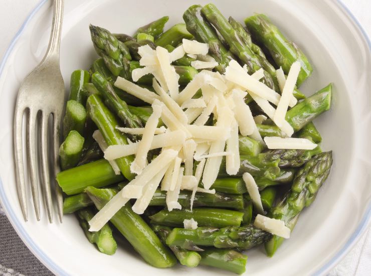 Insalata di asparagi light 