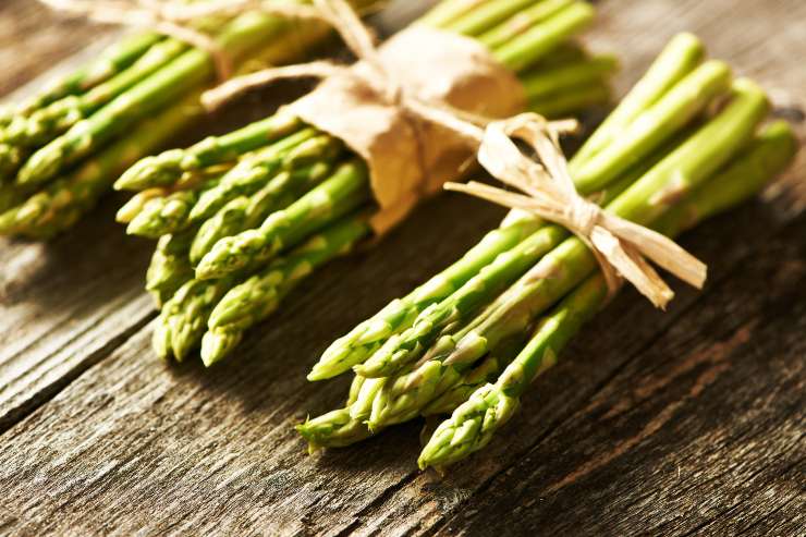 Asparagi, benefici e controindicazioni