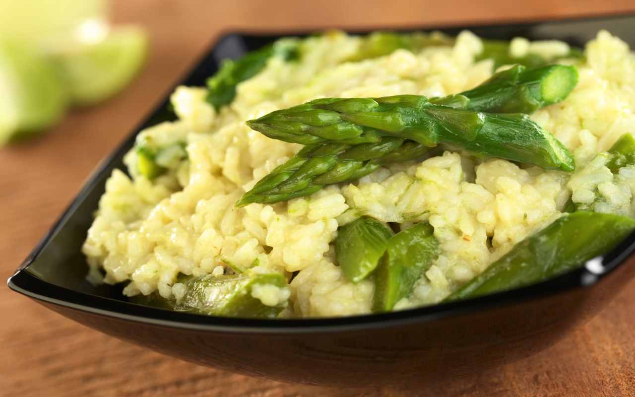 Risotto con asparagi, ricetta 