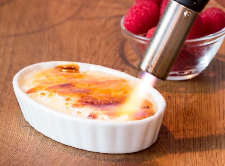 Crema catalana, crosticina dolce e croccante