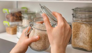 Come eliminare le tarme e altri insetti dalla dispensa