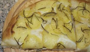 Patate e formaggio - foto flickr - streetfoodnews.it